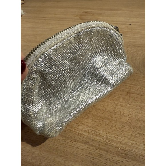 Tory Burch Metallic Silver Leather Cosmetic Pouch Bag – Small Makeup Case - Picture 4 of 6